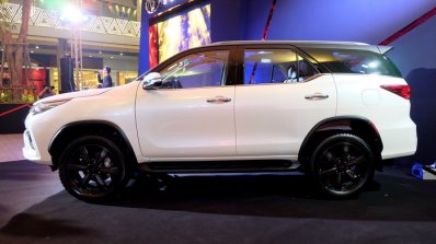 2016 Toyota Fortuner TRD Sportivo side launched in Thailand
