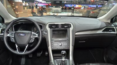 Ford Mondeo Vignale dashboard at 2016 Geneva Motor Show