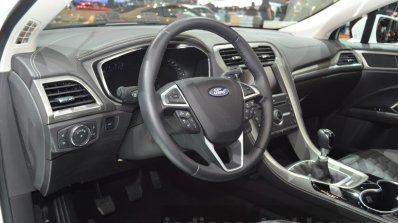 Ford Mondeo Vignale steering wheel at 2016 Geneva Motor Show