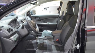 Honda CR-V Black edition front seats at GIMS 2016