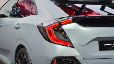 Honda Civic Hatchback Prototype taillamp rear bumper at the 2016 Geneva Motor Show