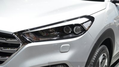 Hyundai Tucson headlamp at 2016 Geneva Motor Show