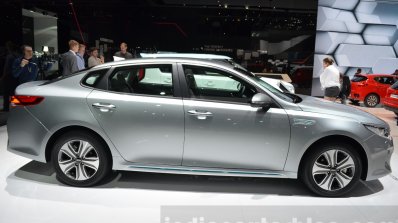 Kia Optima Plug-in Hybrid side at the 2016 Geneva Motor Show