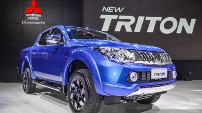 Mitsubishi Triton Limited Edition front quarters at 2016 BIMS