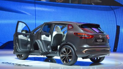 Nissan Qashqai Premium Concept rear three quarter view at the Geneva Motor Show 2016