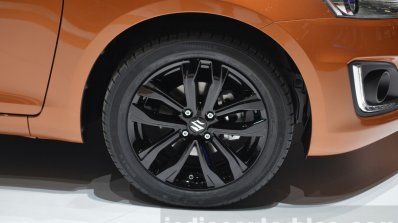 Swift black on sale alloy wheels