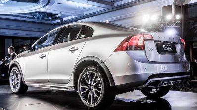 Volvo S60 Cross Country rear quarter launched in India
