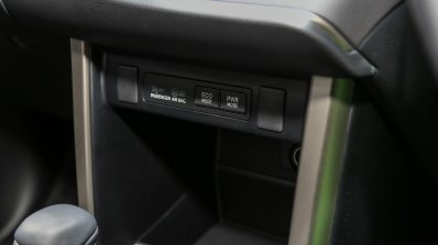 2016 Toyota Innova driving mode 2016 IIMS