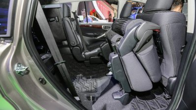 2016 Toyota Innova seats 2016 IIMS