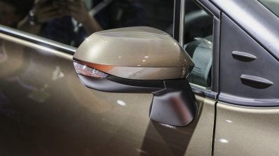 ASEAN-spec 2016 Toyota Sienta door mirror