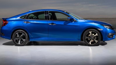AU-spec 2016 Honda Civic right side
