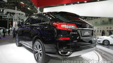 Honda Avancier rear quarter at Auto China 2016