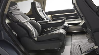 Lincoln Navigator Concept second-row seats