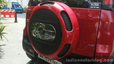 Mahindra Nuvosport accessories wheel cap