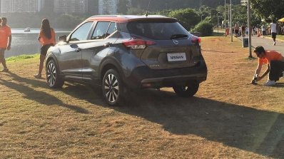 Nissan Kicks rear three quarters left side