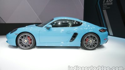 Porsche 718 Cayman side at the 2016 Auto China