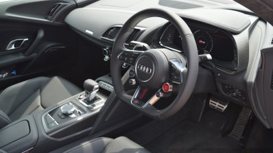 2016 Audi R8 V10 Plus interior first drive