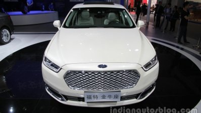 2016 Ford Taurus front at Auto China 2016