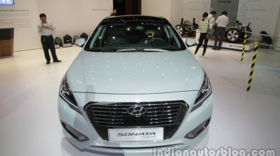 2016 Hyundai Sonata Hybrid front at Auto China 2016