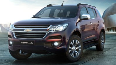 2017 Chevrolet Trailblazer front (facelift) unveiled