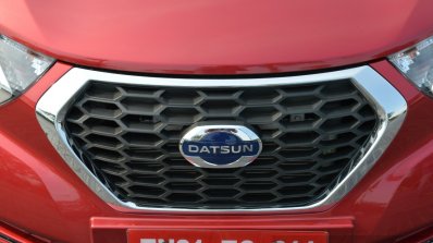 Datsun redi-GO grille Review