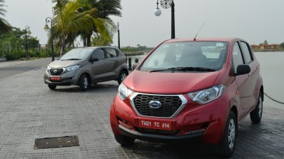 Datsun redi-GO red and gray Review