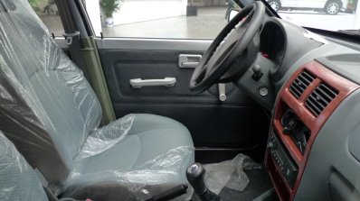 Jiangnan TT interior