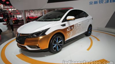 Luxgen S3 EV at Auto China 2016 front three quarters