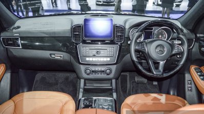 Mercedes GLS dashboard at BIMS 2016