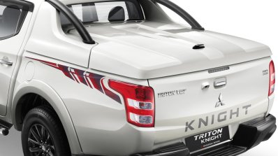 Mitsubishi Triton Knight edition decals