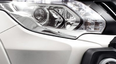 Mitsubishi Triton Knight edition headlamp