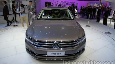 VW Phideon front at Auto China 2016
