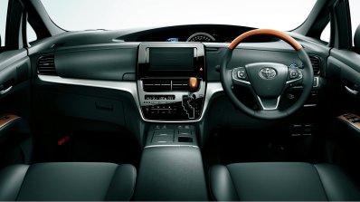 2016 Toyota Estima Hybrid (facelift) interior dashboard