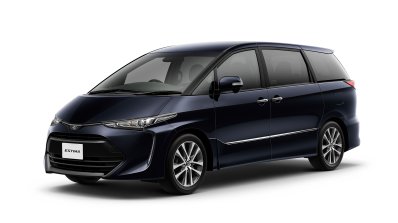 2016 Toyota Estima (facelift) front three quarters left side