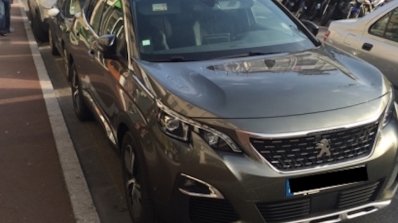 Peugeot 3008 front quarter spotted in the wild