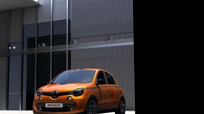 Renault Twingo GT front three quarters left side