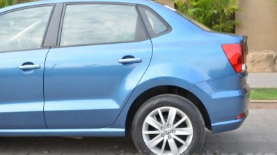 VW Ameo 1.2 Petrol rear door Review