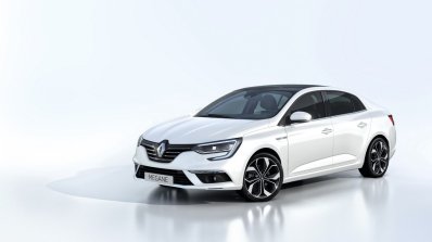 2016 Renault Megane Sedan front three quarters studio image