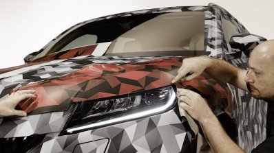 Skoda Kodiaq headlamp teaser image