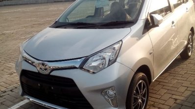 Toyota Calya front three quarters spy shot