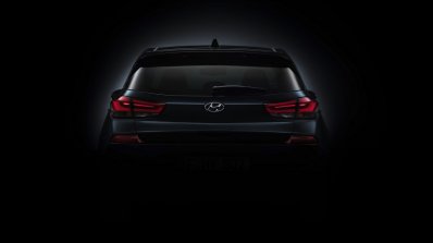 2017 Hyundai i30 rear teaser