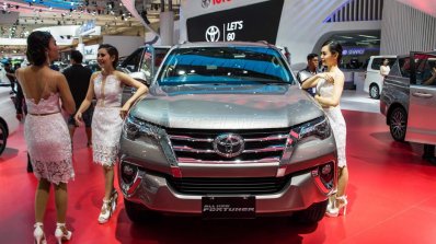 India-bound 2016 Toyota Fortuner front showcased at GIIAS