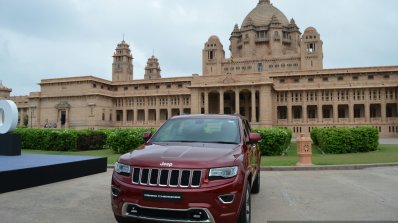 Jeep Grand Cherokee front backdrop launched in India