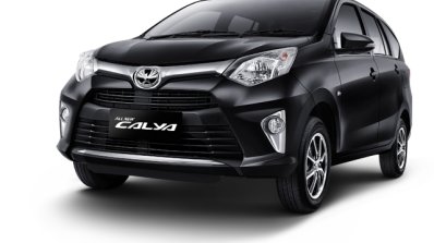 Toyota Calya black front three quarters