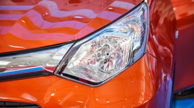 Toyota Calya headlamp GIIAS 2016