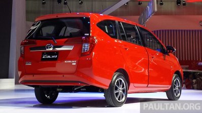 Toyota Calya rear three quarters GIIAS 2016