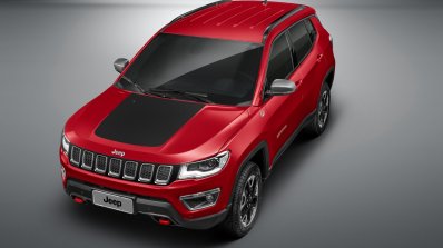 2017 Jeep Compass Trailhawk top unveiled