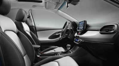 Hyundai i30 front cabin revealed ahead of Paris debut