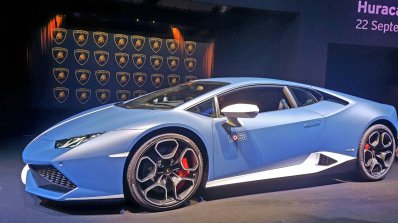 Lamborghini Huracan Avio front three quarter launched