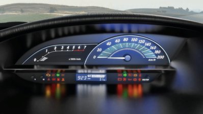 new-toyota-platinum-etios-facelift-instrument-cluster-launched